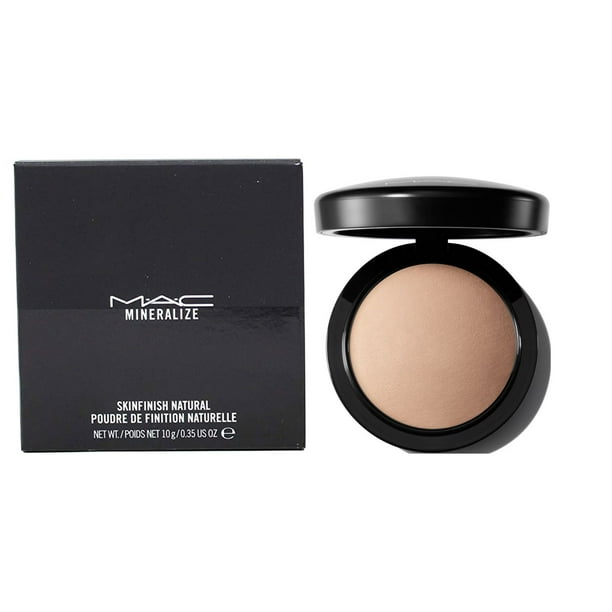 MAC Mineralize Skinfinish Natural makeup powder in light plus shade, 10g, with a smooth, luminous finish on the compact.