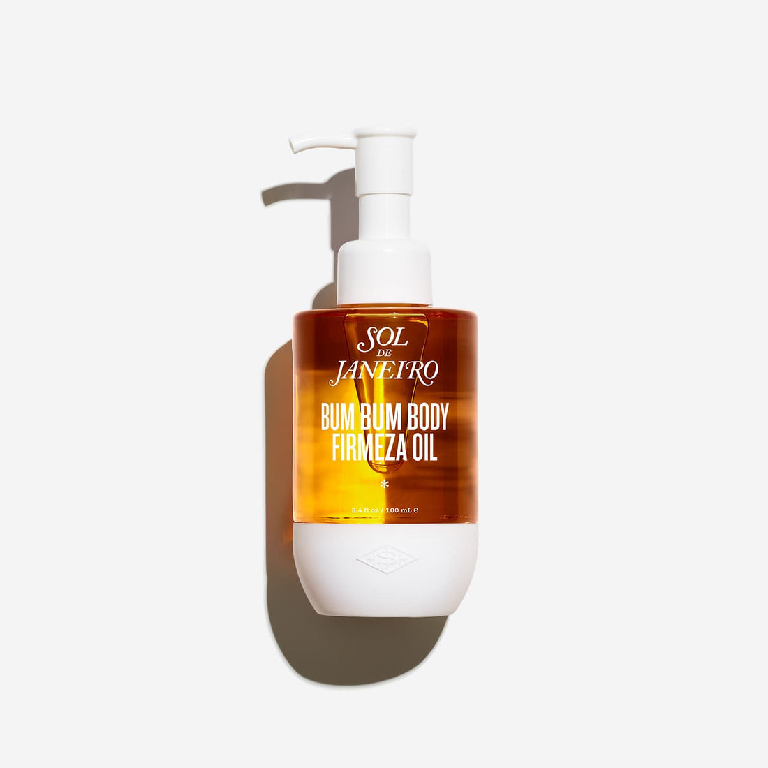 Sol de Janeiro Bum Bum Body Firmeza Oil in 100ml bottle, featuring a sleek design for skin firming and nourishing body care.